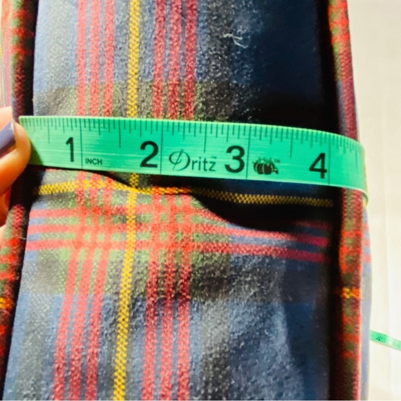 Pendleton Navy Blue and Red Plaid Small Dog Bed 28 X 20 X 4 in NEW NWT - Picture 8 of 11